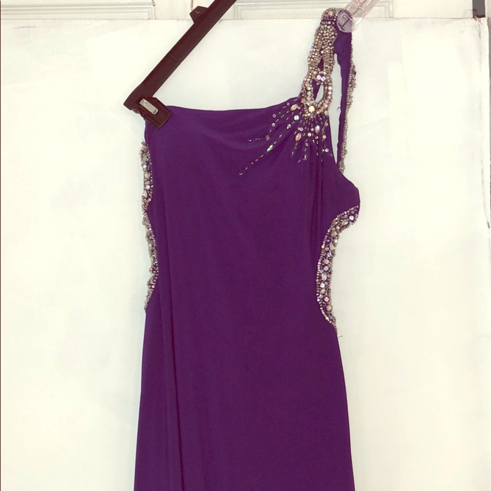 🌸HOST PICK🌸 Camille la vie full length purple beaded gown sz2